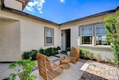 905 Cantura Mills Road, Henderson, NV 89052 