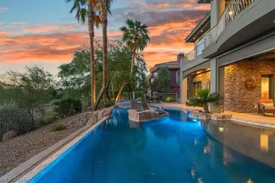 28 Via Siena Place, Henderson, NV 89011 Pool