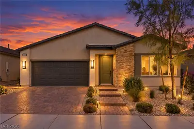 6726 North Palmer Estates Street, North Las Vegas, NV 89086 Front of Structure