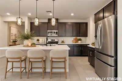 6726 North Palmer Estates Street, North Las Vegas, NV 89086 Kitchen
