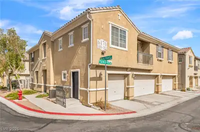 6176 Calm Breeze Avenue 101, Las Vegas