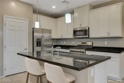8591 Insignia Avenue 104, Las Vegas, NV 89178 Kitchen