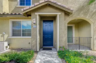 8591 Insignia Avenue 104, Las Vegas