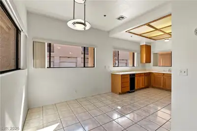 3827 Desert Marina Drive 211, Laughlin, NV 89029 Kitchen
