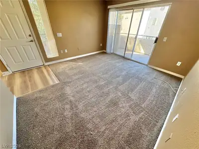 5710 East Tropicana Avenue 2143, Las Vegas, NV 89122 