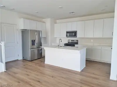 2490 Bellinzona Place, Henderson, NV 89044 Kitchen