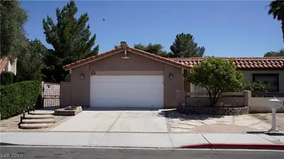 2409 Lourdes Avenue Las Vegas, NV 89102