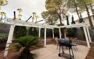 26 Rue De Parc, Henderson, NV 89074 Patio
