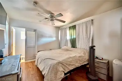 4504 Exposition Avenue, Las Vegas, NV 89102 Primary Bedroom