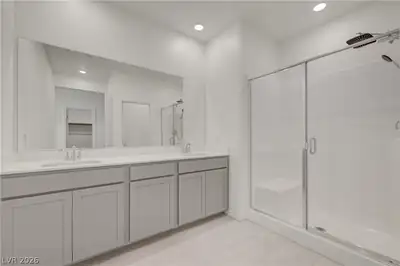3288 Vasco Falls Avenue, Henderson, NV 89044 Primary Bathroom