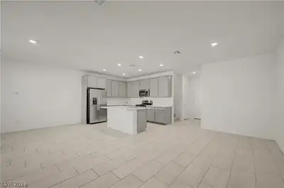3288 Vasco Falls Avenue, Henderson, NV 89044 Kitchen