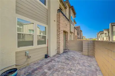 3288 Vasco Falls Avenue, Henderson, NV 89044 Patio