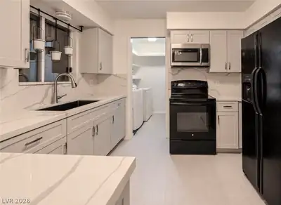 2040 Liston Avenue, Logandale, NV 89021 
