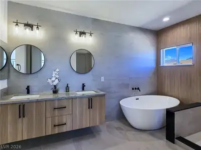 2921 Acoma, Pahrump, NV 89048 Primary Bathroom