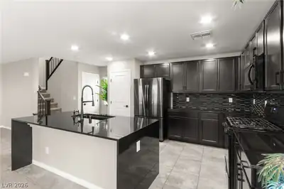 10474 Sardegna Street, Las Vegas, NV 89178 Kitchen