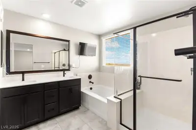 10474 Sardegna Street, Las Vegas, NV 89178 Primary Bathroom