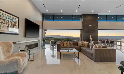 671 Scenic Rim Drive, Henderson, NV 89012 Living Room