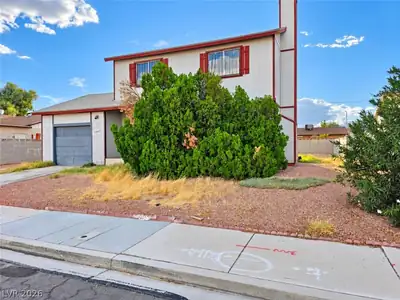 3907 Seedling Way, Las Vegas, NV 89115 Front of Structure