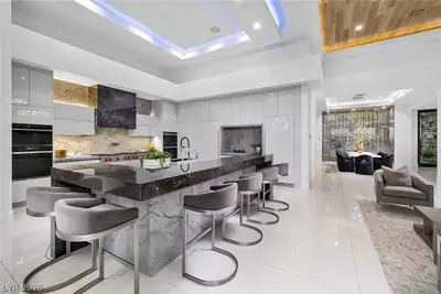 5 Sunset Strip, Henderson, NV 89012 Kitchen