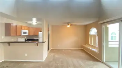 3145 East Flamingo Road 2044, Las Vegas, NV 89121 Living Room