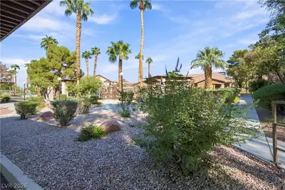 5751 East Hacienda Avenue 234, Las Vegas, NV 89122 Yard
