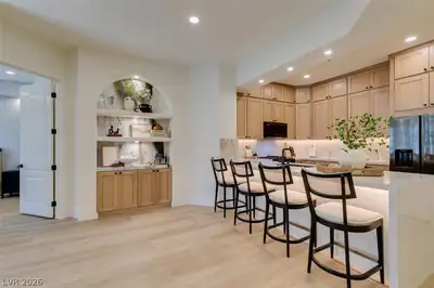 32 East Serene Avenue 207, Las Vegas, NV 89123 Kitchen