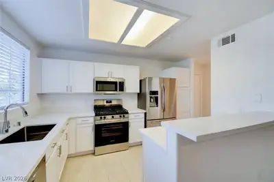 830 Carnegie Street 121, Henderson, NV 89052 Kitchen
