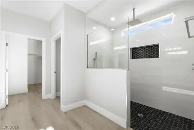 6980 Harwood Court, Pahrump, NV 89061 Primary Bathroom