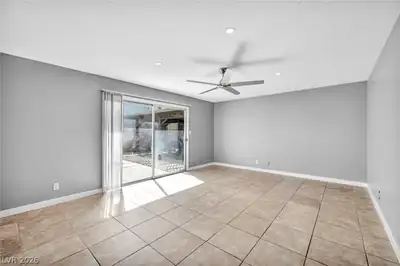 6413 Bannock Way, Las Vegas, NV 89107 Living Room