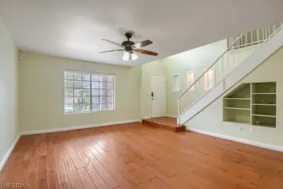 111 Menta Court, Henderson, NV 89074 Living Room
