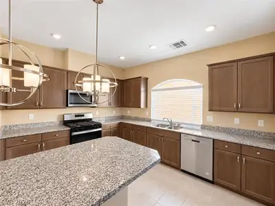 7750 Bellenden Street, Las Vegas, NV 89139 Kitchen