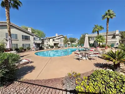 5710 East Tropicana Avenue 1065, Las Vegas, NV 89122 