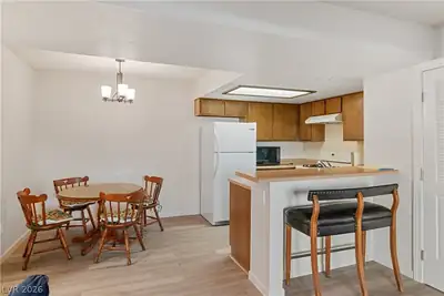 3730 Desert Marina Drive 17, Laughlin, NV 89029 Kitchen