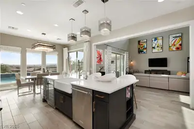 2153 King Crest Court, Henderson, NV 89052 Kitchen