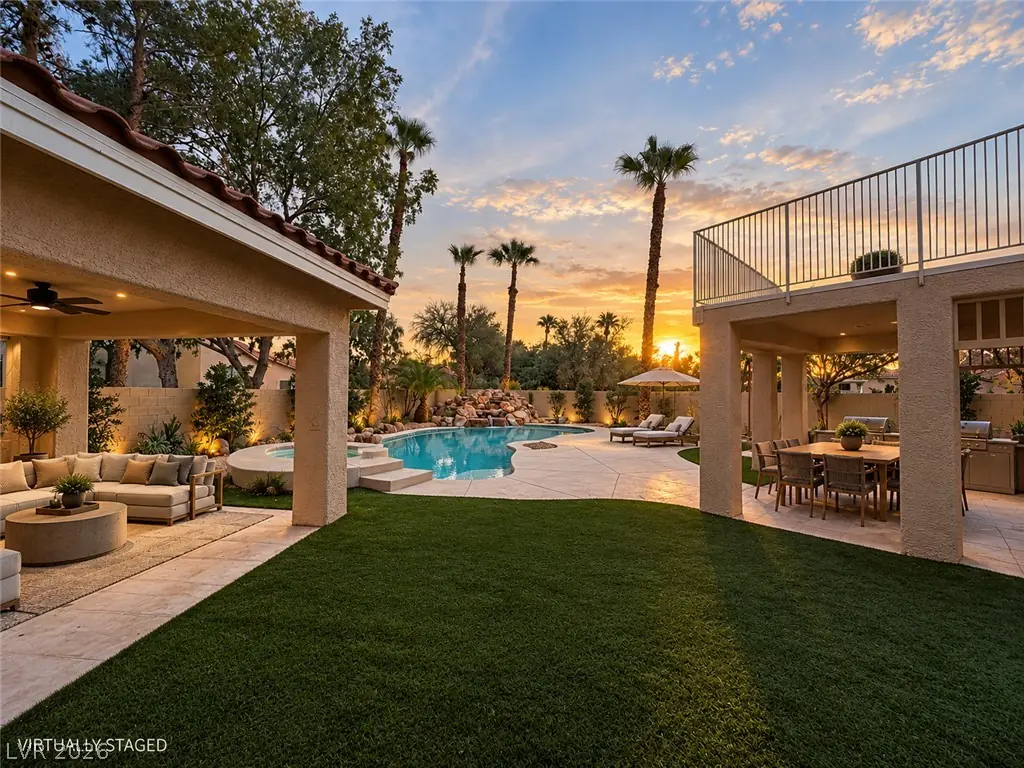8132 Bay Harbor Drive, Las Vegas, NV 89128