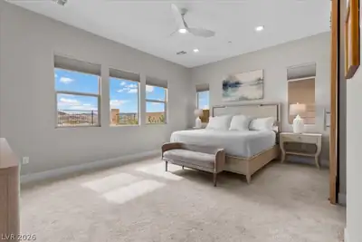387 Faro Di Portofino Court, Henderson, NV 89011 Bedroom