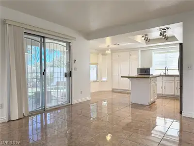 9232 Sun Rose Avenue, Las Vegas, NV 89134 Dining Area