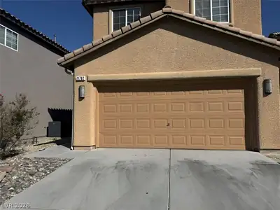11762 Pine Shadows Street, Las Vegas, NV 89183 Garage