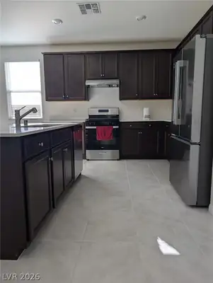 7037 Cottage Vista Avenue, Las Vegas, NV 89113 