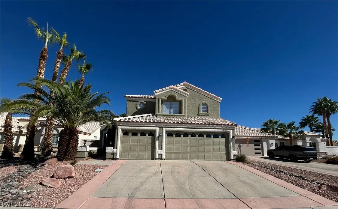 2208 Marble Gorge Drive, Las Vegas, NV 89117