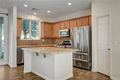 3604 Kingfishers Catch Avenue, North Las Vegas, NV 89084 Kitchen
