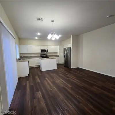 10264 Copparo Place, Las Vegas, NV 89134 Kitchen
