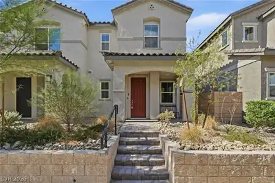 4562 Queens Hill Street, North Las Vegas, NV 89031 Front of Structure