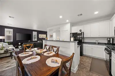 16 Yellow Peak Avenue, North Las Vegas, NV 89031 Kitchen
