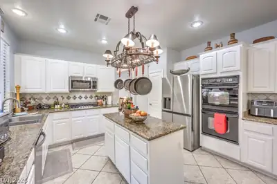 2173 Calandria Avenue, Las Vegas, NV 89123 Kitchen