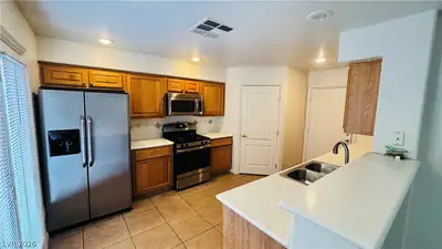9351 New Utrecht Street, Las Vegas, NV 89178 