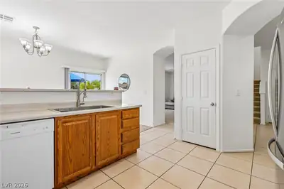 6509 Kenya Springs Street, North Las Vegas, NV 89086 Kitchen