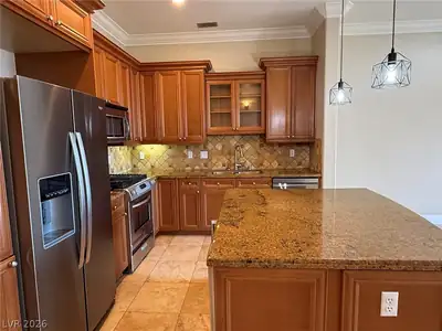 26 VIA VASARI 103, Henderson, NV 89011 