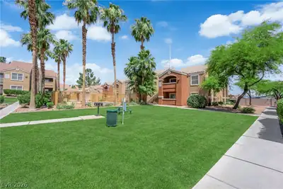 8101 West Flamingo Road 2030, Las Vegas, NV 89147 Yard