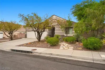 2058 Poetry Avenue, Henderson, NV 89052 Front of Structure